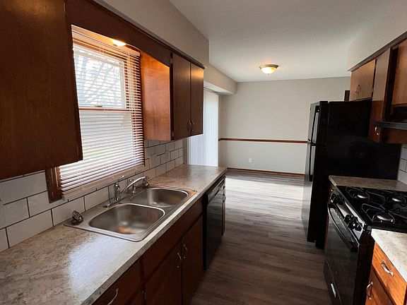 2nd image of 3628 Bluebird Ave SW