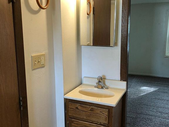 4th image of 437 19th St NW #10352032