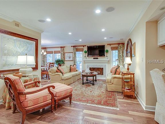 5th image of 70 Shipyard Dr APT 104