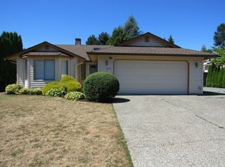 1014 207th Pl SE, Bothell, WA 98012