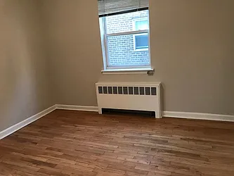 Rented by Zikos Realty Services