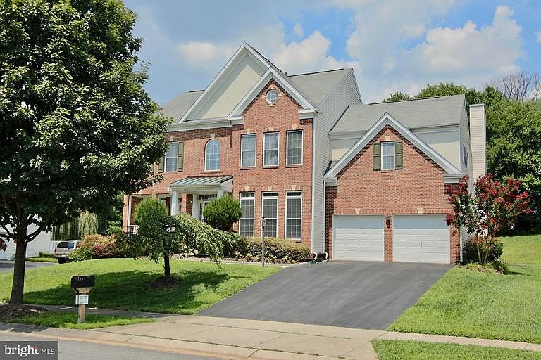 1st image of 8203 Hortonia Point Dr