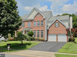 8203 Hortonia Point Dr, Millersville, MD 21108