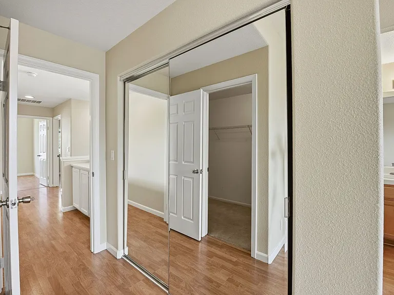3808 Alder Ave — Photo 19