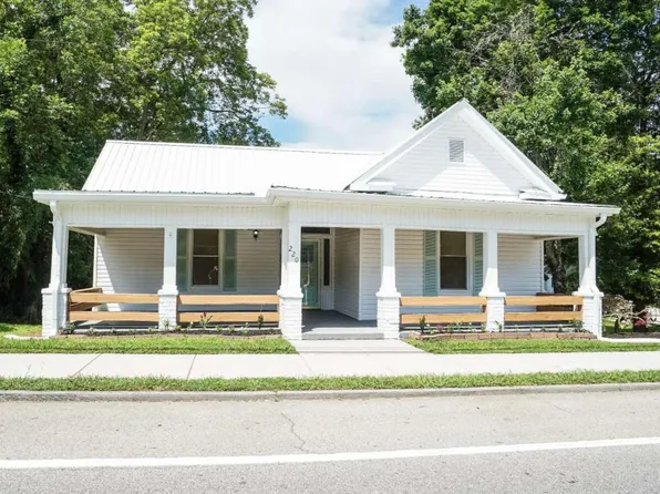 220 Confederate Ave, Dallas, GA 30132