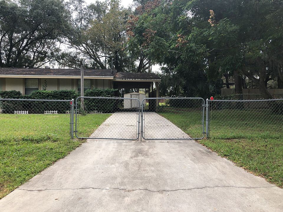 1st image of 217 Acorn Dr