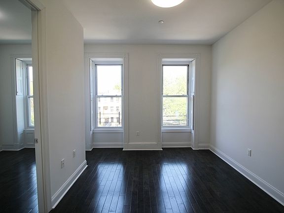 3rd image of 1112 Bushwick Ave #4