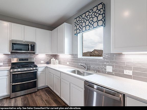 2nd image of 623 Baobab Way