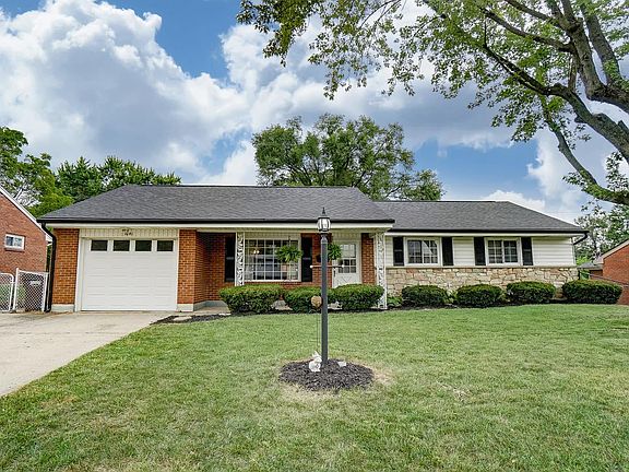 2nd image of 1041 Wollenhaupt Dr