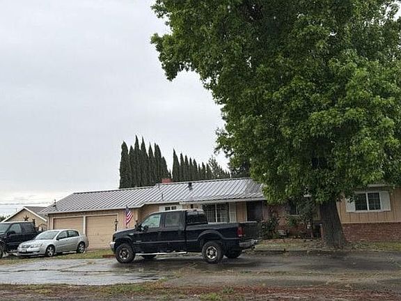 3rd image of 4115 Washington Rd