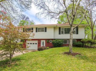 509 Hummingbird Ln, Madison, WI 53714