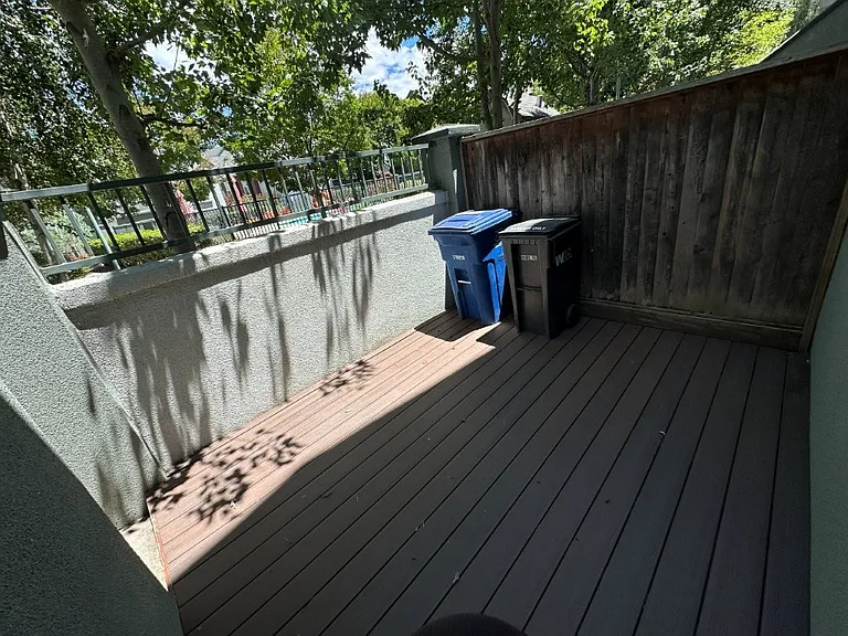 637 Atherton Pl — Photo 24