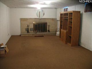 3rd image of 539 Portage Trail Ext W