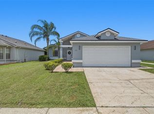 1009 Whalebone Bay Dr, Kissimmee, FL 34741