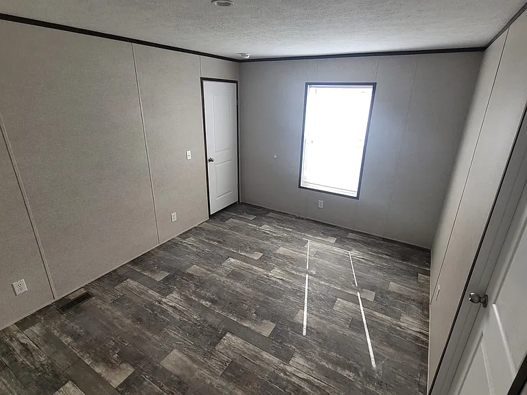2801 S Stone Rd #247 — Photo 7