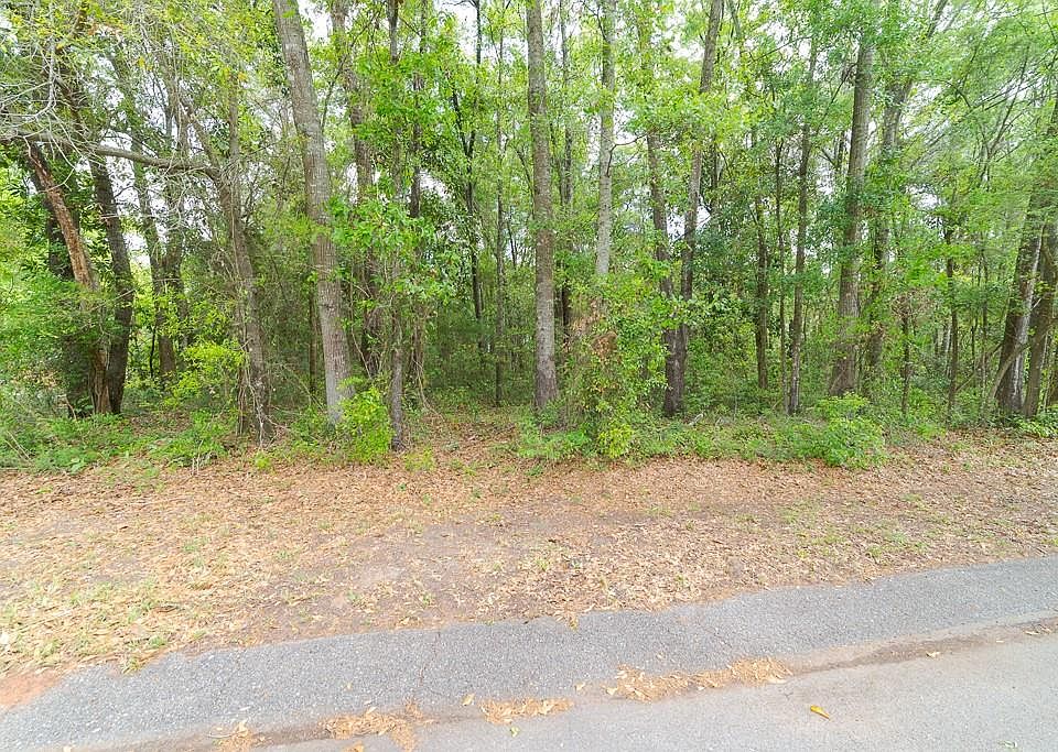 1st image of 2308 Henning Dr N #12