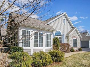 2828 Villa Ln, Benton Harbor, MI 49022