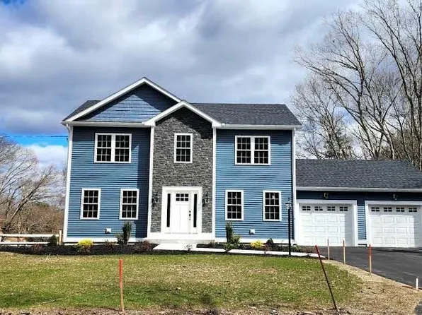 55 Orchard Ave, Johnston, RI 02919