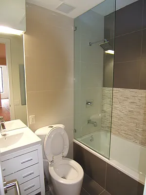 Rented by Joel Weisz, LREB | media 30