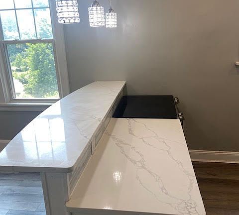 4th image of 1047 Dana Ave #3