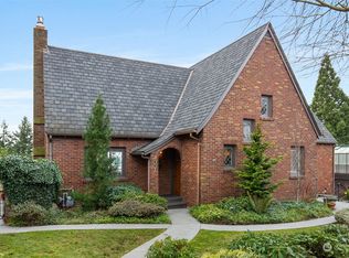 4007 56th Ave SW, Seattle, WA 98116