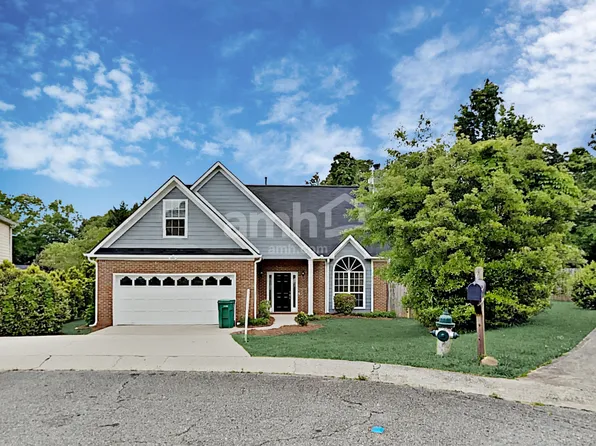 1086 Berkley Dr SE, Smyrna, GA 30082