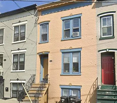 181 Eagle St — Photo 1