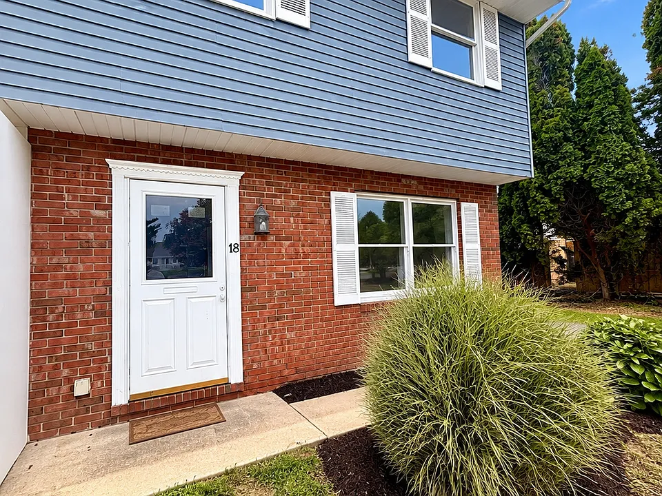 18 Turnbridge Dr