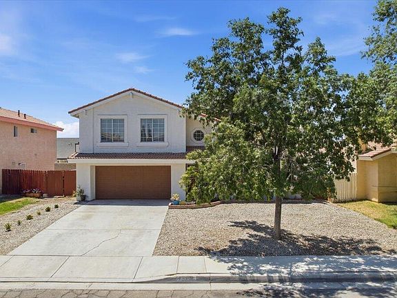2nd image of 44135 Camellia St