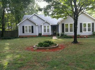 6535 Lantern Ct #111, Charlotte, NC 28227
