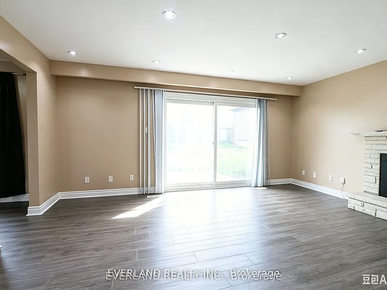 59 Brimorton Dr — Photo 14