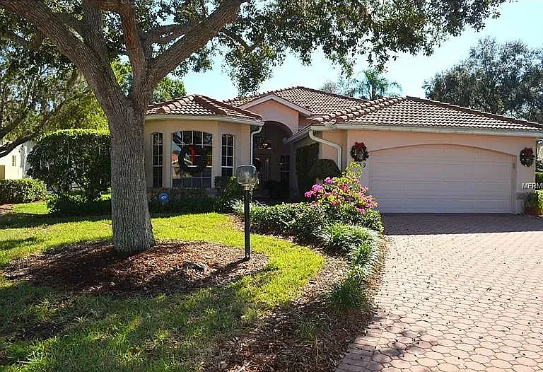 7439 Fairlinks Ct — Photo 1