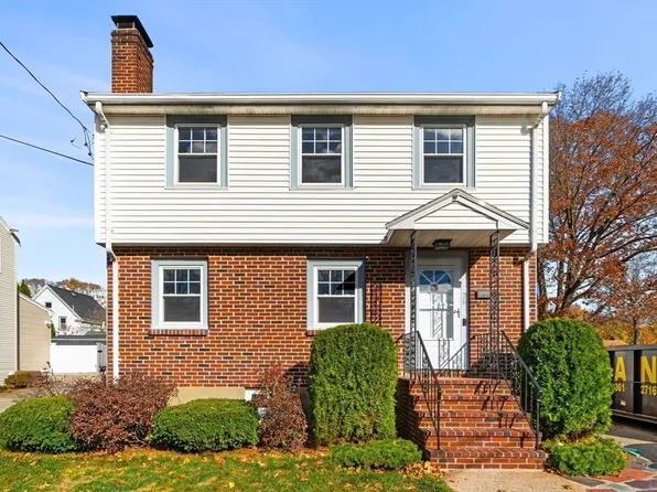 56 Stanbro St, Hyde Park, MA 02136