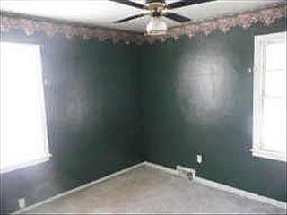 2nd image of 137 Northaven Ter