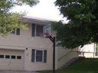 12 Beckman Cir, Malcolm, NE 68402