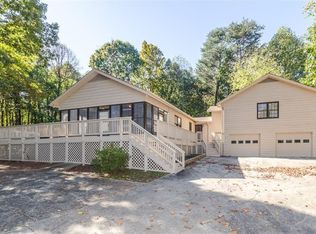 206 S Cherokee Lane Ext, Woodstock, GA 30188