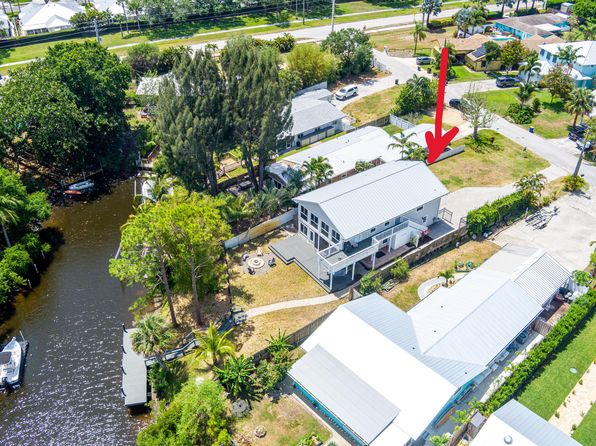 1447 SW Peninsula Lane, Palm City, FL 34990