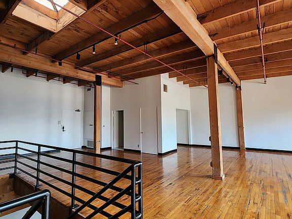 5th image of 923 E 3rd St Suite 303