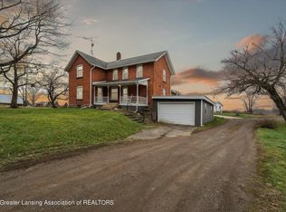 16500 S Grange Rd, Grand Ledge, MI 48837