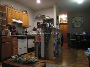 22 Battery St APT 1R, Boston, MA 02109