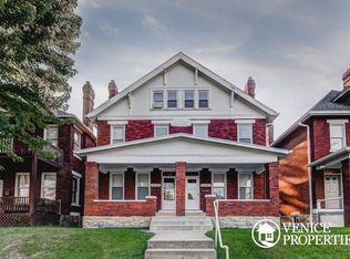 2176 Summit St, Columbus, OH 43201