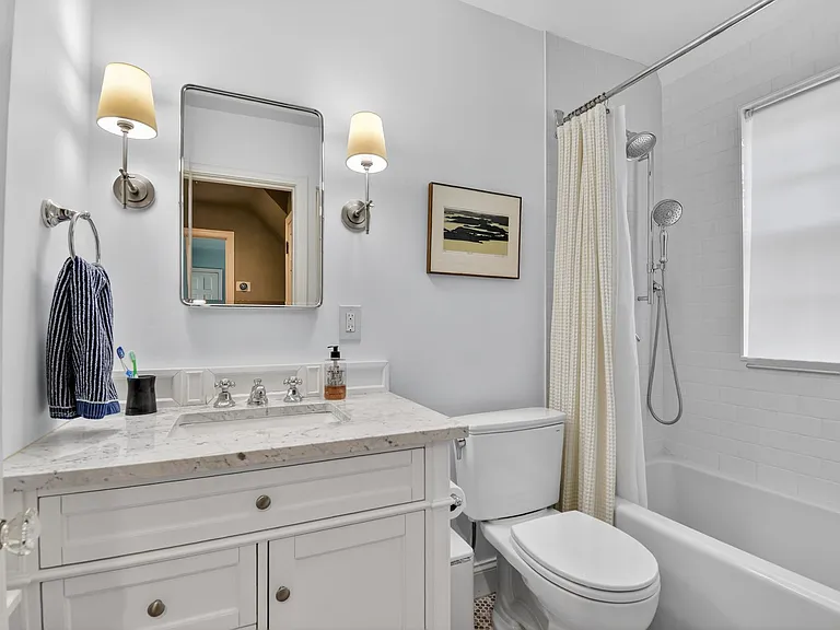 3005 McKinley St NW — Photo 16