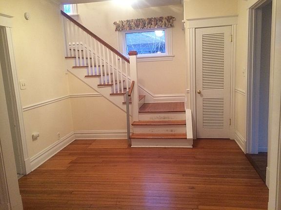 3rd image of 814 North Ave