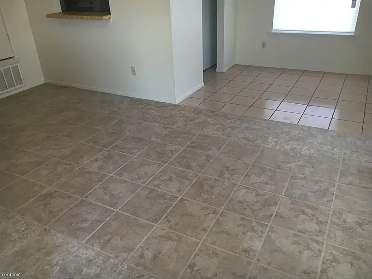 3205 Eagle Hill Ct #C — Photo 5