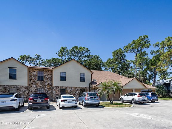 2nd image of 9037 York Ln #13C