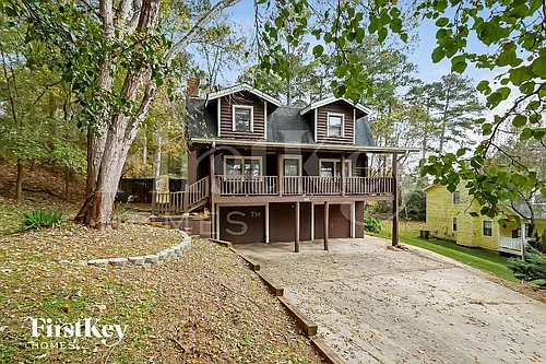 4490 Wallace Cir Photo 1