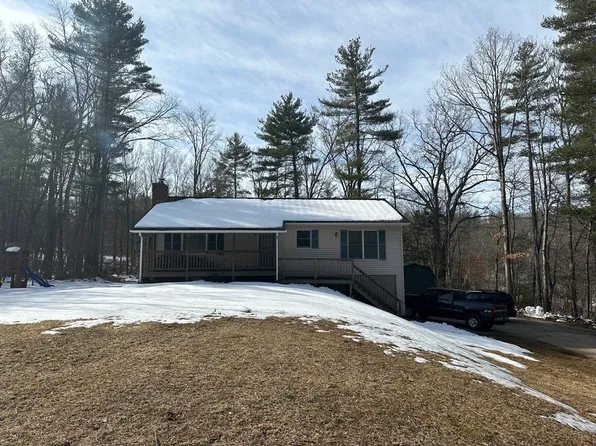 34 Leno Rd, Holland, MA 01521