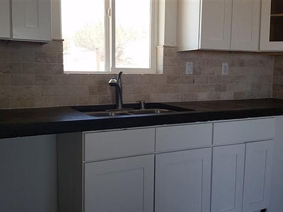 4th image of 10167 Valley Vista Ave