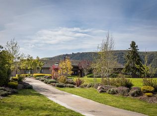 28014 Mesa De Tierra Rd, Salinas, CA 93908