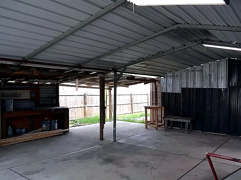 306 E Cook St — Photo 39